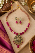 Deep Pink beads with Oxidized Gold Pendant Jewelry Set
