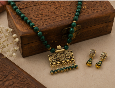 Green semi-precious beads jewelry Set